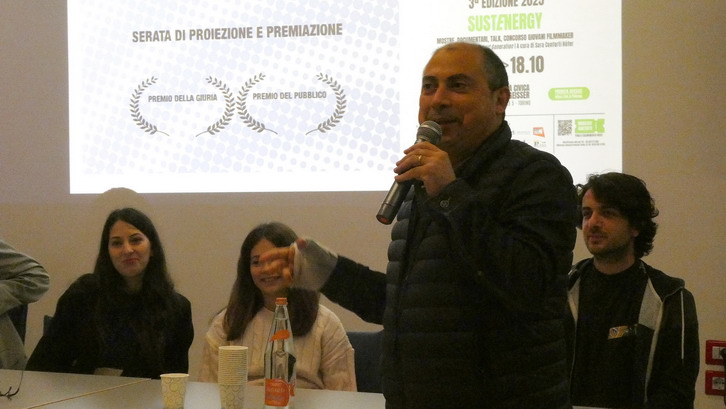 Antonio Cuzzilla Vicepresidente Circoscrizione 5 di Torino Antonio Cuzzilla Vicepresidente Circoscrizione 5 di Torino